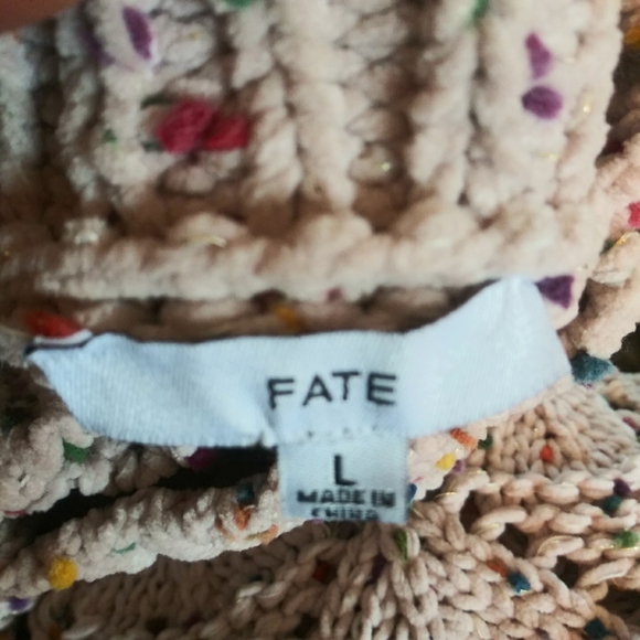 Fate Chunky Knit Sweater - Picture 2 of 6